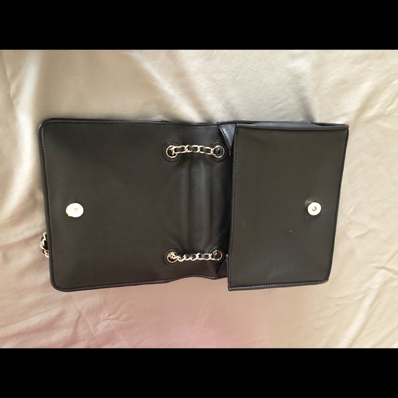 Tory Burch crossbody in black - Picture 3 of 6